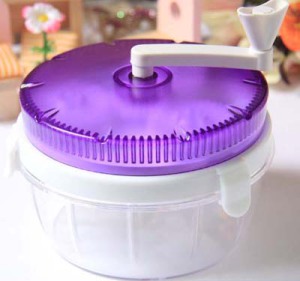 Hot Selling Hand Held Twisting Vegetable Chopper